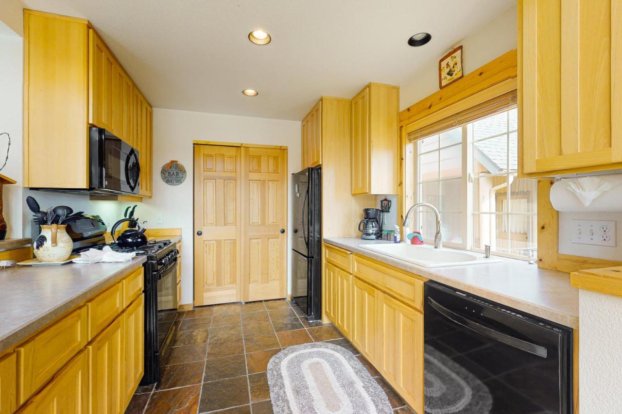 Cinnamon Teal Chalet レッドモンド エクステリア 写真